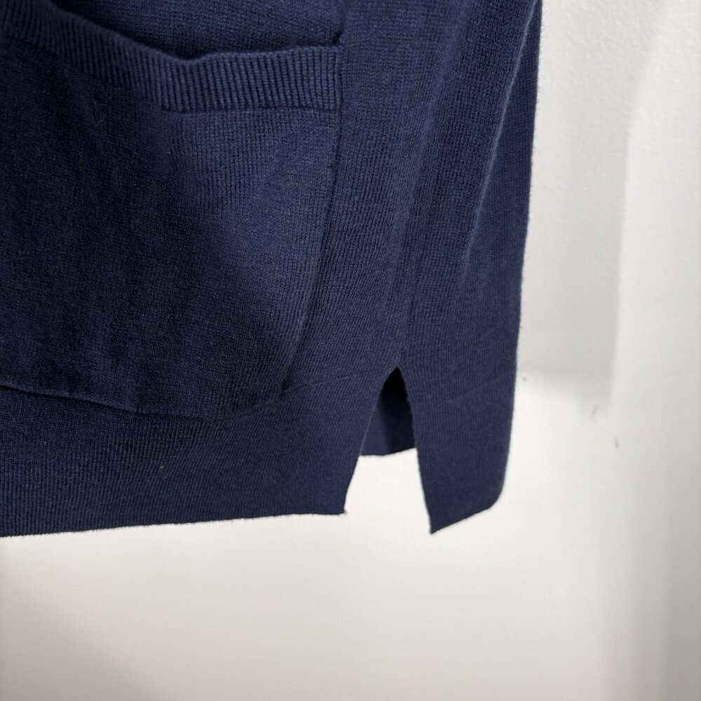 Old Navy Women S Navy Blue Lightweight V-Neck Button Up Boyfriend Cardigan NWT - Picture 3 of 9